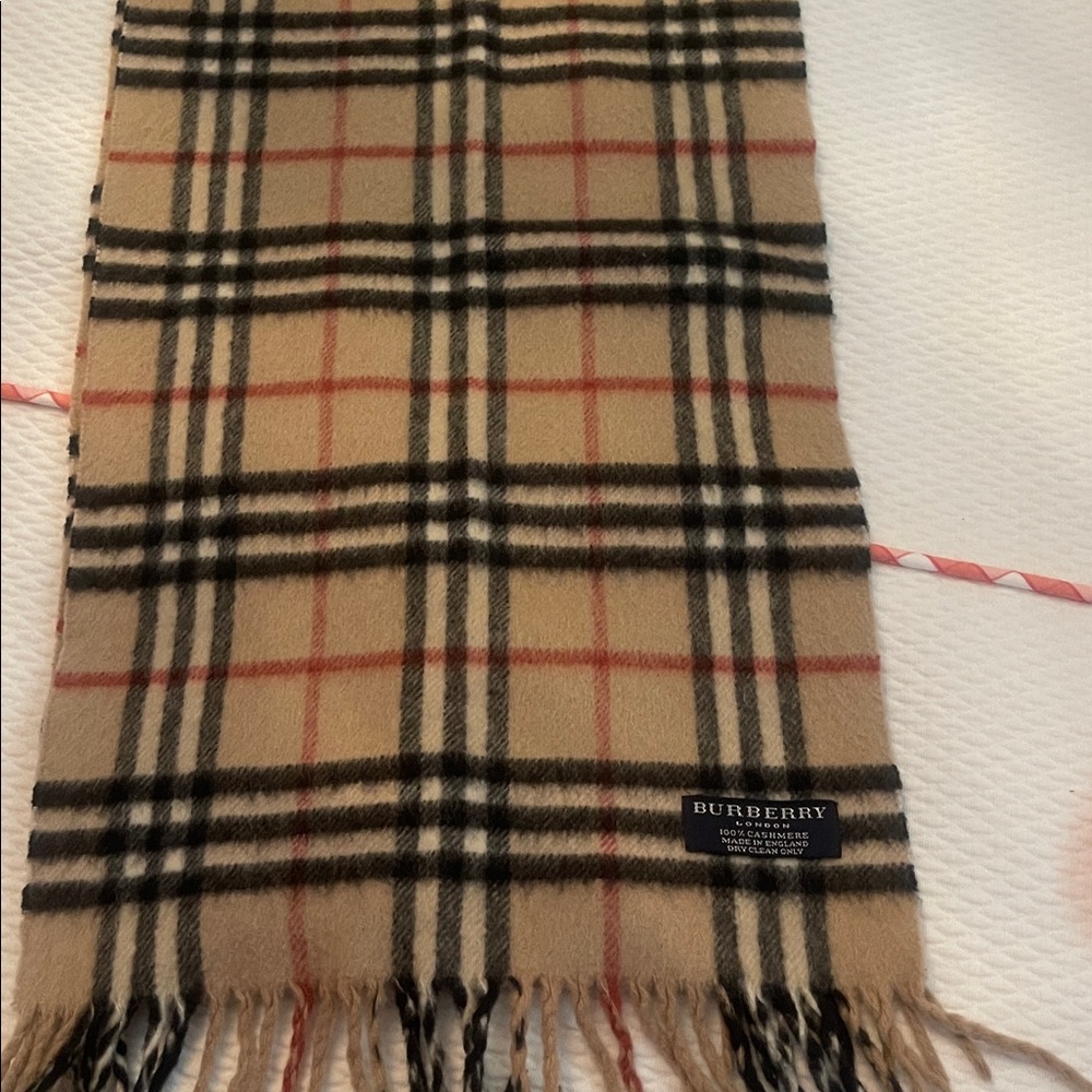 Burberry Classic Tan Check Scarf
